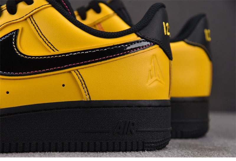 나이키 【GX공장】 x 자 에어포스 1 로우 로우탑 선다이얼 블랙 IQ2713-700 측면 이미지