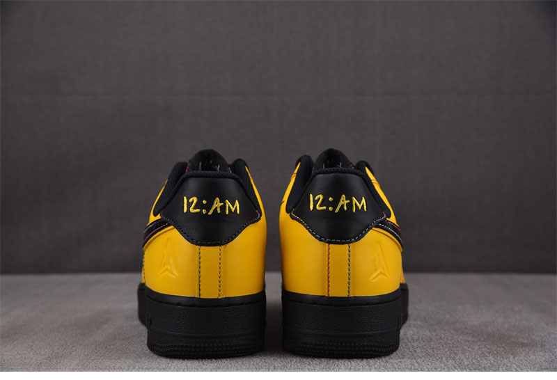 나이키 【GX공장】 x 자 에어포스 1 로우 로우탑 선다이얼 블랙 IQ2713-700 착용 이미지