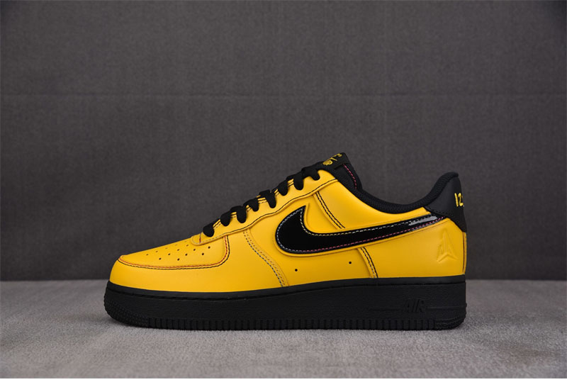 나이키 【GX공장】 x 자 에어포스 1 로우 로우탑 선다이얼 블랙 IQ2713-700 착용 이미지